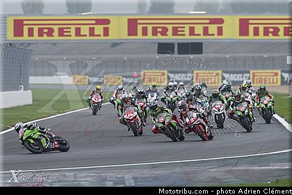 1000_superstock_011_france_magny_cours_2013.jpg