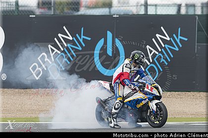 1000_superstock_barrier_005_france_magny_cours_2013.jpg