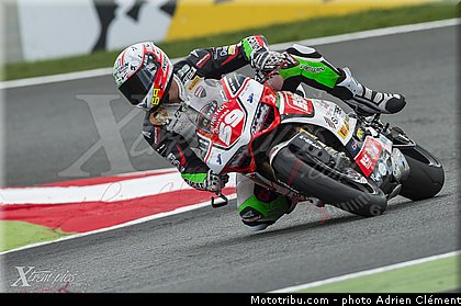 1000_superstock_canepa_003_france_magny_cours_2013.jpg