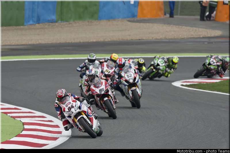 superbike_018_france_magny_cours_2013