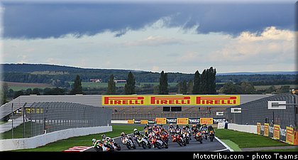 600_superstock_002_france_magny_cours_2013.jpg