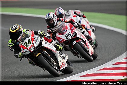 superbike_007_france_magny_cours_2013.jpg