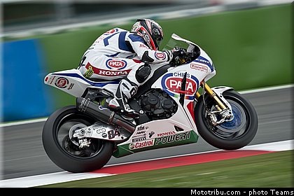 superbike_fabrizio_012_france_magny_cours_2013.jpg