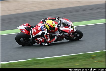 superbike_pirro_001_france_magny_cours_2013.jpg