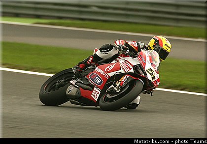 superbike_pirro_011_france_magny_cours_2013.jpg