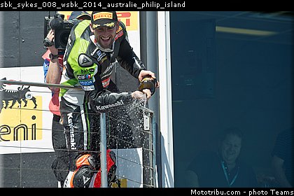 sbk_sykes_008_wsbk_2014_australie_philip_island.jpg