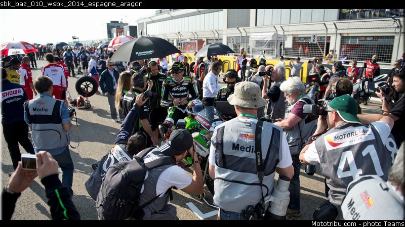 sbk_baz_010_wsbk_2014_espagne_aragon