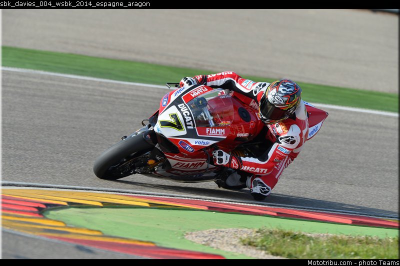 sbk_davies_004_wsbk_2014_espagne_aragon