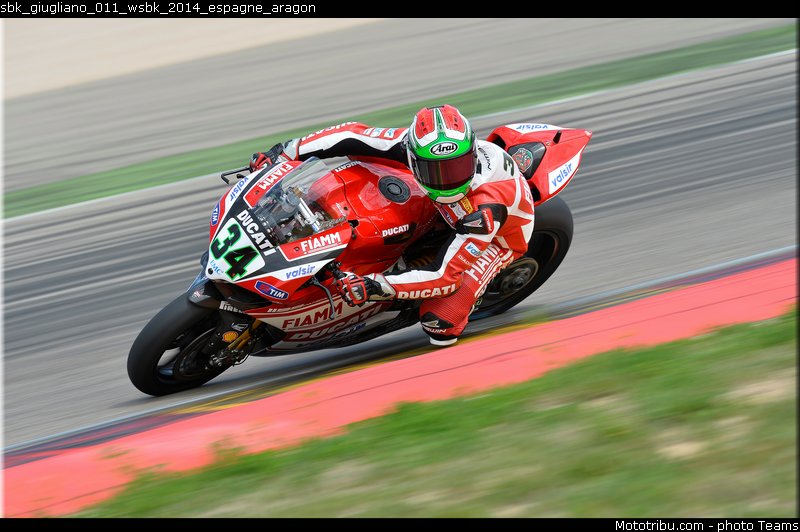 sbk_giugliano_011_wsbk_2014_espagne_aragon