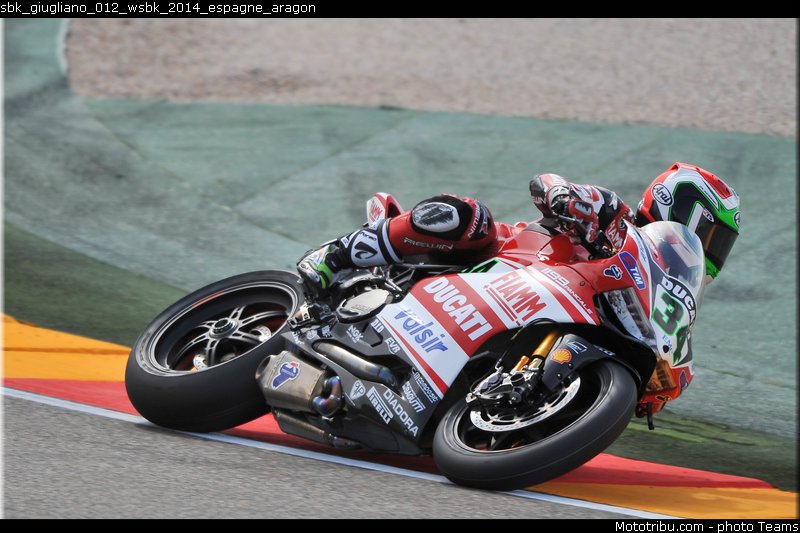 sbk_giugliano_012_wsbk_2014_espagne_aragon