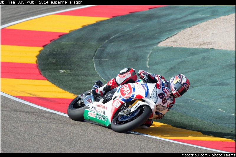 sbk_rea_003_wsbk_2014_espagne_aragon