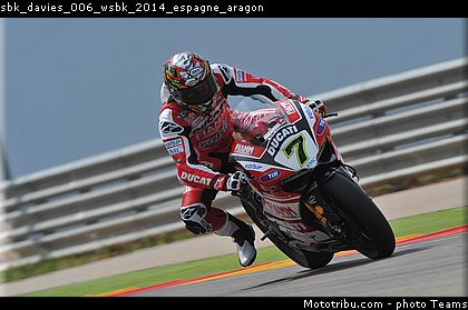 sbk_davies_006_wsbk_2014_espagne_aragon.jpg