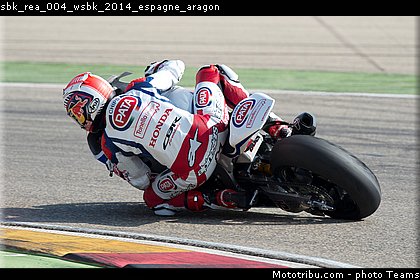 sbk_rea_004_wsbk_2014_espagne_aragon.jpg