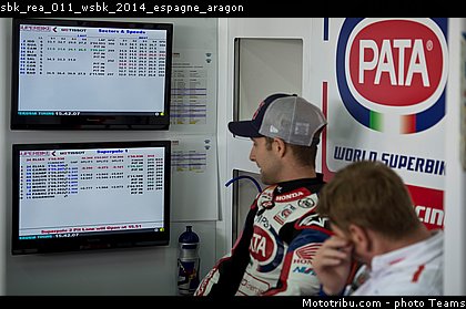 sbk_rea_011_wsbk_2014_espagne_aragon.jpg