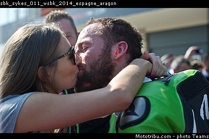 sbk_sykes_011_wsbk_2014_espagne_aragon.jpg