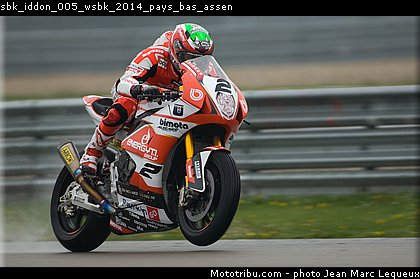 sbk_iddon_005_wsbk_2014_pays_bas_assen.jpg