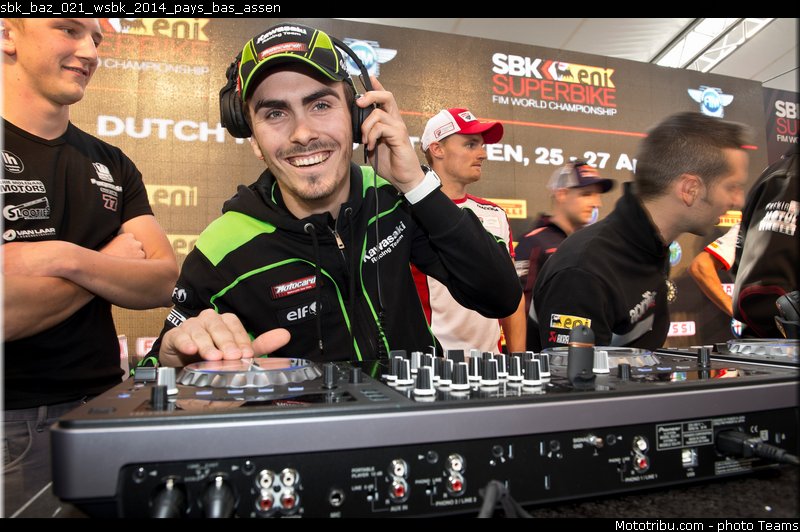 sbk_baz_021_wsbk_2014_pays_bas_assen