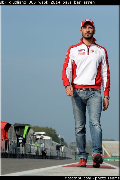sbk_giugliano_006_wsbk_2014_pays_bas_assen