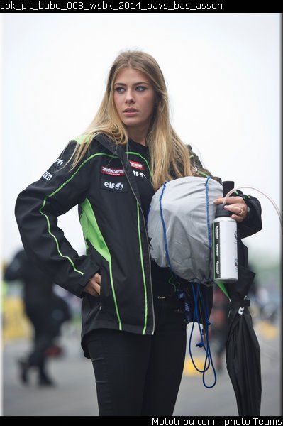 sbk_pit_babe_008_wsbk_2014_pays_bas_assen