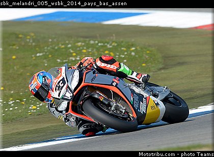 sbk_melandri_005_wsbk_2014_pays_bas_assen.jpg