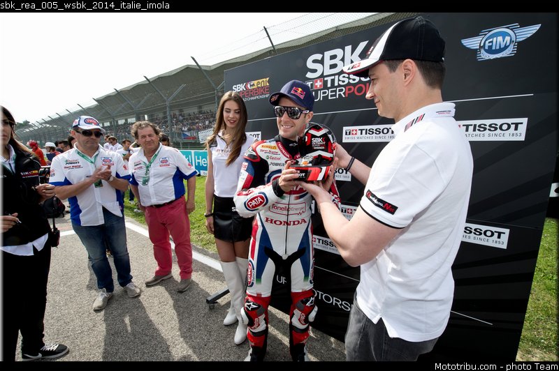 sbk_rea_005_wsbk_2014_italie_imola