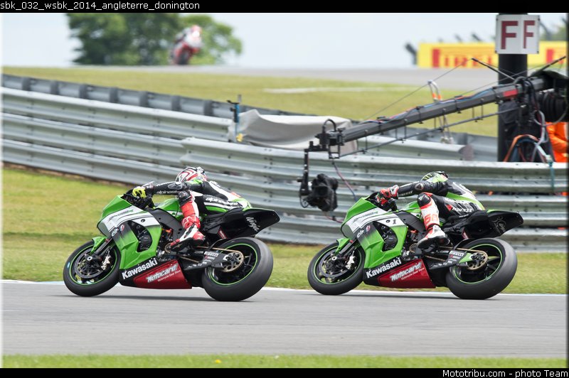 sbk_032_wsbk_2014_angleterre_donington