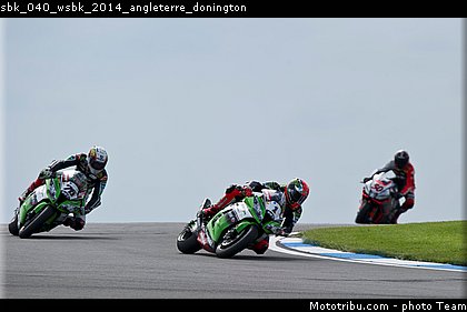 sbk_040_wsbk_2014_angleterre_donington.jpg