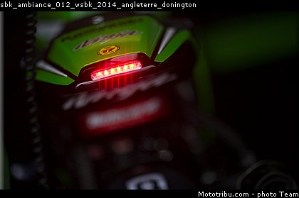 sbk_ambiance_012_wsbk_2014_angleterre_donington.jpg