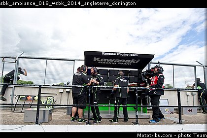sbk_ambiance_018_wsbk_2014_angleterre_donington.jpg
