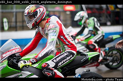 sbk_baz_008_wsbk_2014_angleterre_donington.jpg