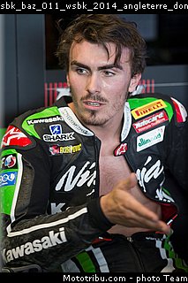 sbk_baz_011_wsbk_2014_angleterre_donington.jpg