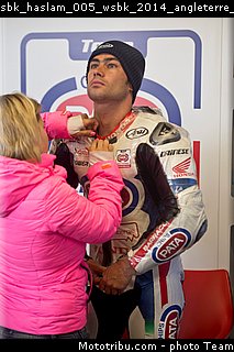 sbk_haslam_005_wsbk_2014_angleterre_donington.jpg