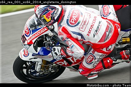 sbk_rea_001_wsbk_2014_angleterre_donington.jpg