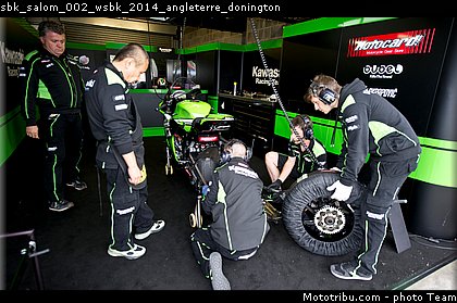 sbk_salom_002_wsbk_2014_angleterre_donington.jpg