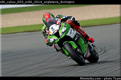 sbk_sykes_003_wsbk_2014_angleterre_donington.jpg