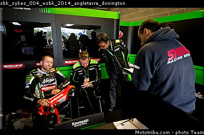 sbk_sykes_004_wsbk_2014_angleterre_donington.jpg