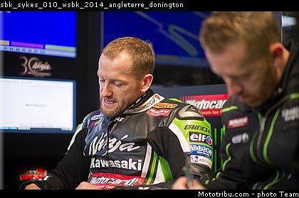 sbk_sykes_010_wsbk_2014_angleterre_donington.jpg