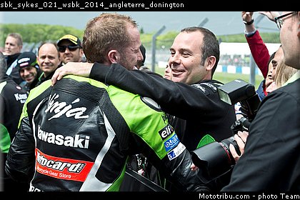 sbk_sykes_021_wsbk_2014_angleterre_donington.jpg