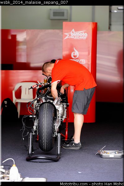 wsbk_2014_malaisie_sepang_007