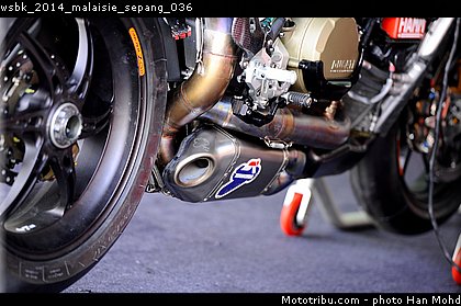 wsbk_2014_malaisie_sepang_036.jpg