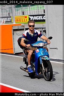wsbk_2014_malaisie_sepang_037.jpg