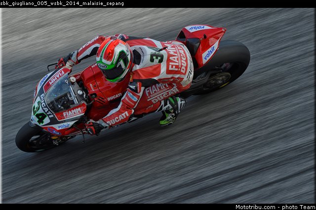 sbk_giugliano_005_wsbk_2014_malaisie_sepang
