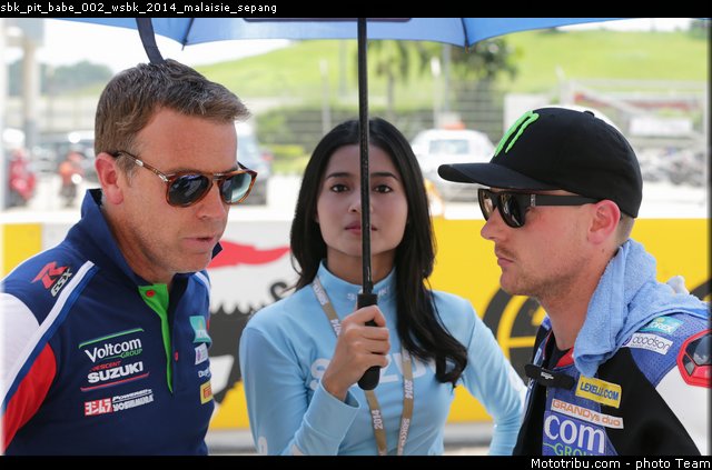 sbk_pit_babe_002_wsbk_2014_malaisie_sepang