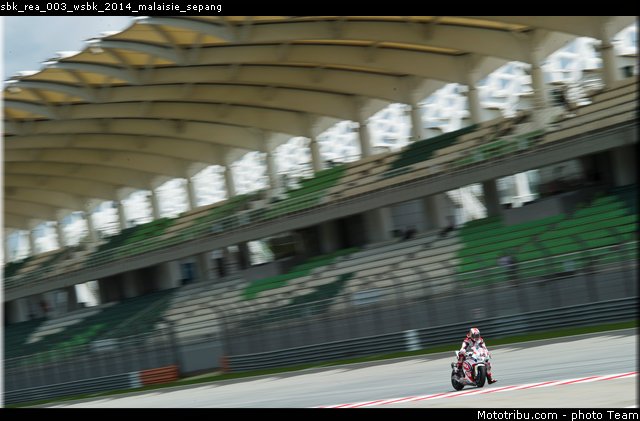 sbk_rea_003_wsbk_2014_malaisie_sepang