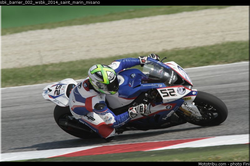 sbk_barrier_002_wsbk_2014_saint_marin_misano