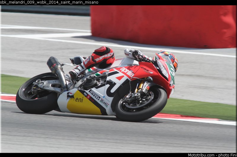 sbk_melandri_009_wsbk_2014_saint_marin_misano