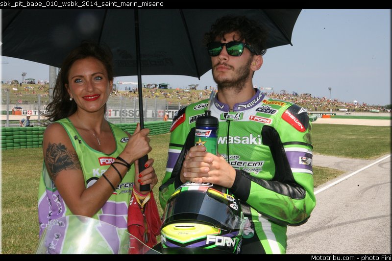 sbk_pit_babe_010_wsbk_2014_saint_marin_misano