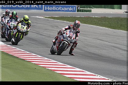 sbk_019_wsbk_2014_saint_marin_misano.jpg