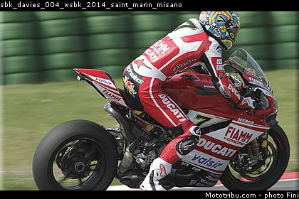 sbk_davies_004_wsbk_2014_saint_marin_misano.jpg