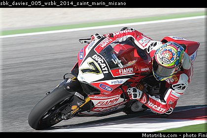 sbk_davies_005_wsbk_2014_saint_marin_misano.jpg